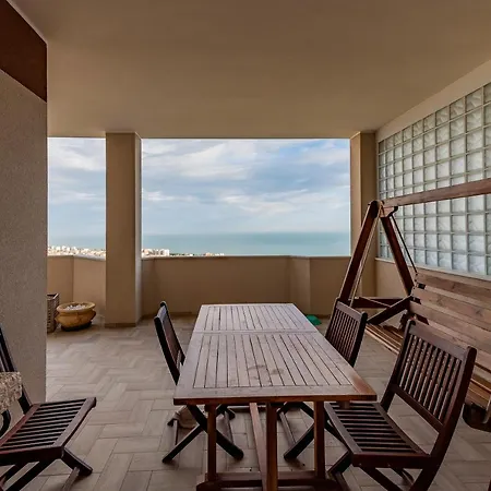 Apartment Colli - Penthouse With Sea View & Parking! Pescara